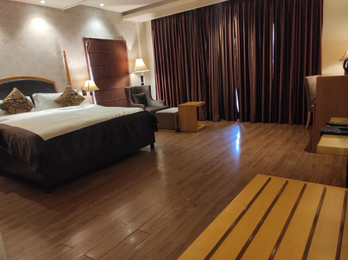 Regenta Resort Bharatpur, Fatehpur Sikri Road Exterior foto